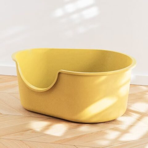 Extra large cat litter box with splash-proof integrated open cat litter box（yellow）